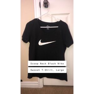 Nike Scoop Neck Short Sleeve Athletic Shirt
